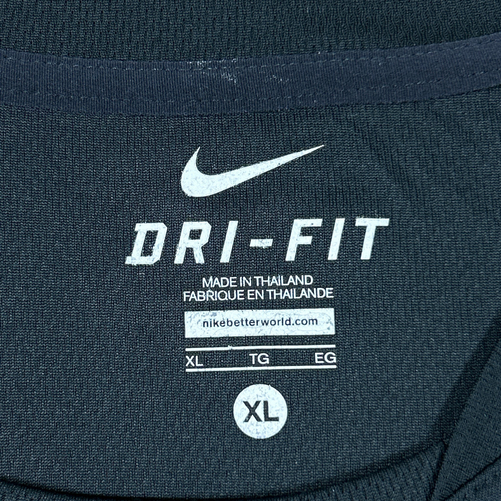 ‘11-‘12 Nike FC Barcelona Qatar Foundation Training Shirt