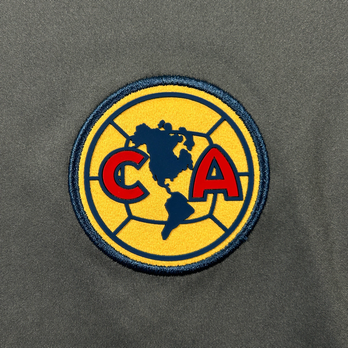 ‘01-‘02 Nike Club América Training Shirt