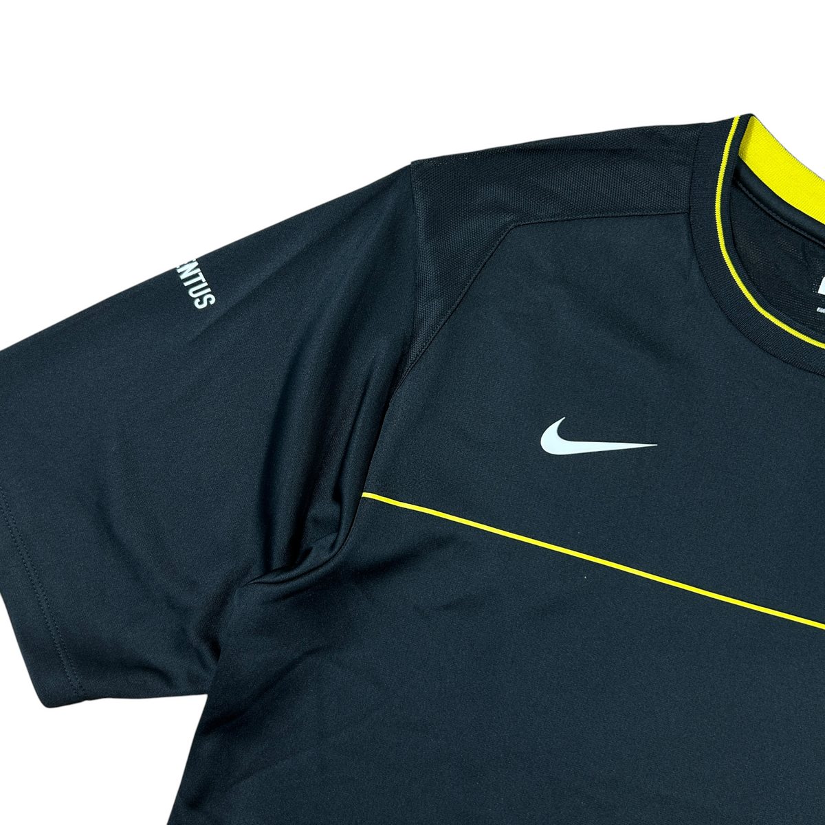 ‘08-‘09 Nike Juventus Training Shirt - Black