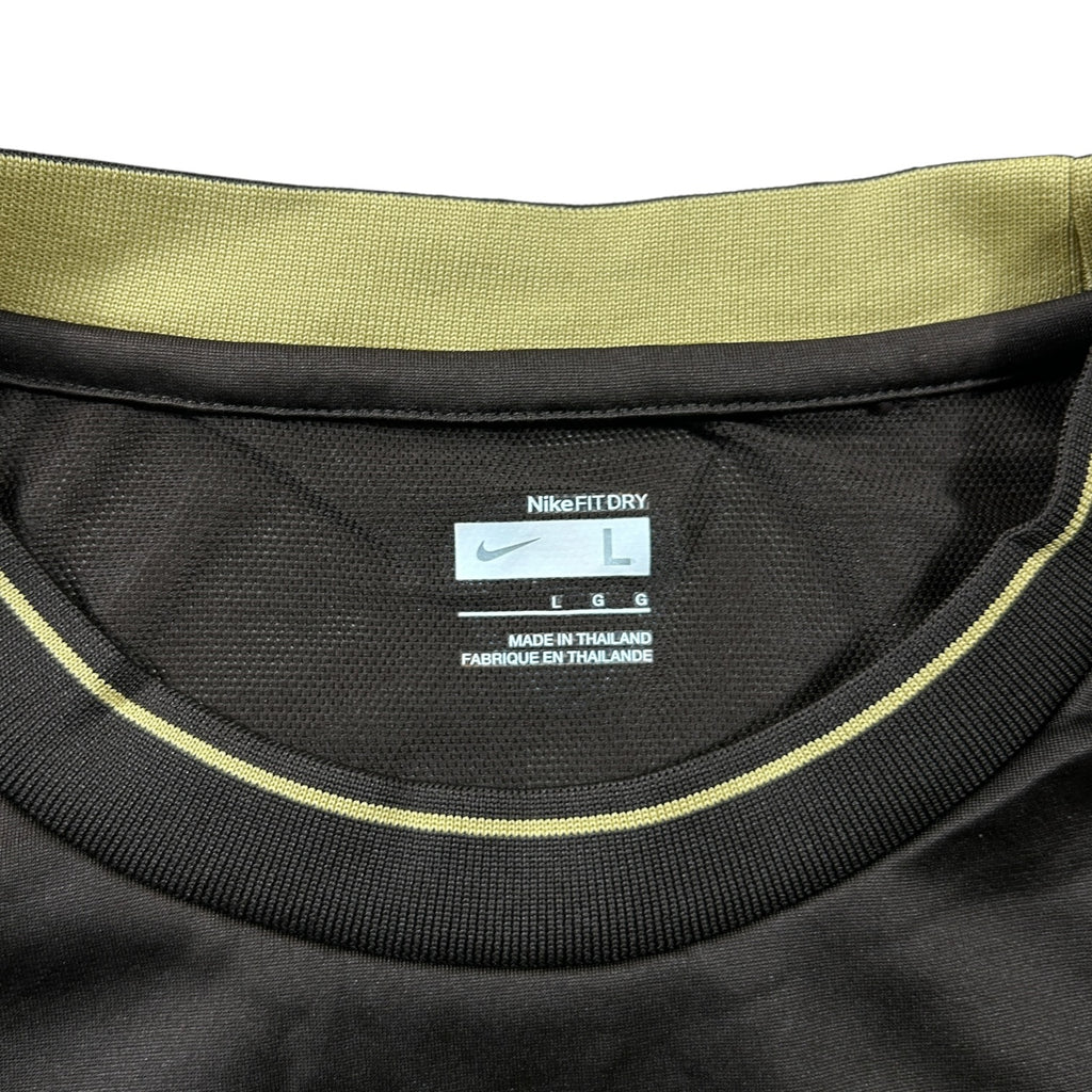 '08-'09 Nike FC Barcelona Short Sleeve Training Shirt - Brown