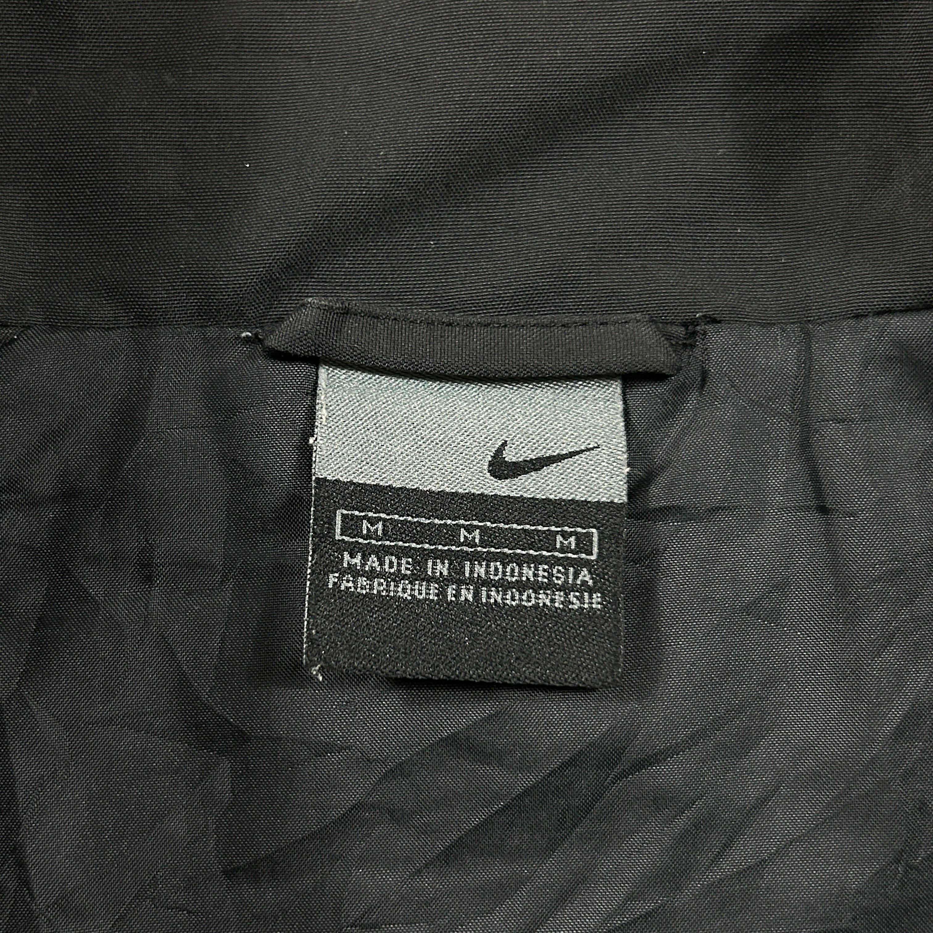 ‘03-‘04 Nike Juventus Black Training Jacket