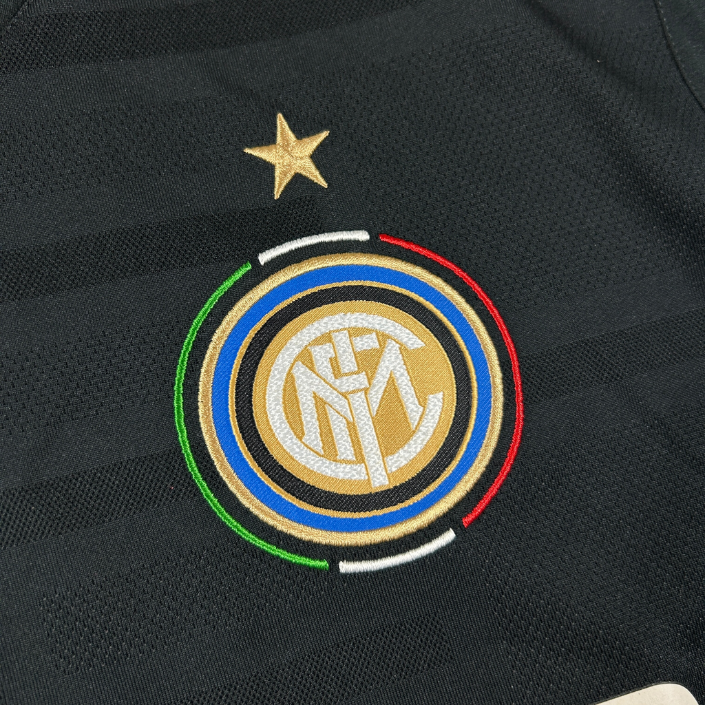 ‘09-‘10 Nike Inter Milan Pirelli Training Shirt