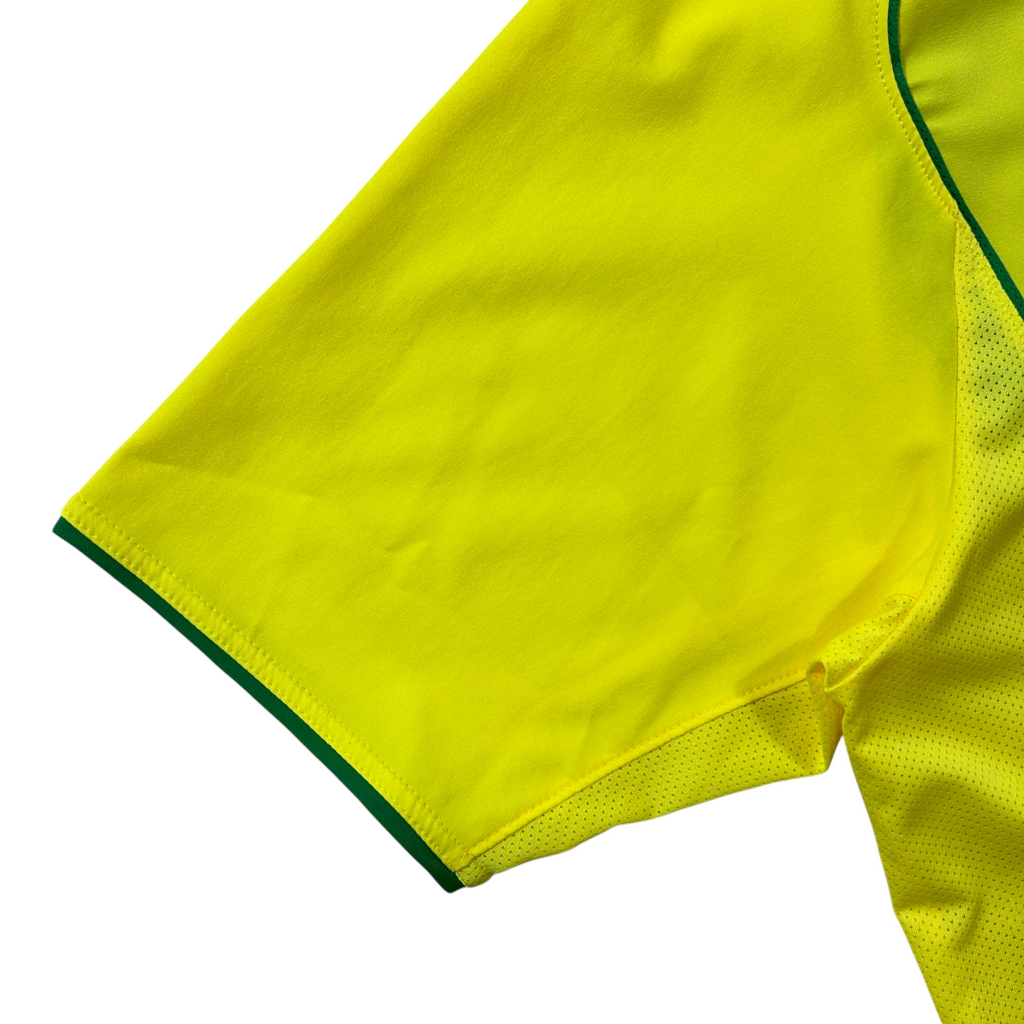 ‘04-‘06 Nike Brazil Home Shirt Ronaldo #9