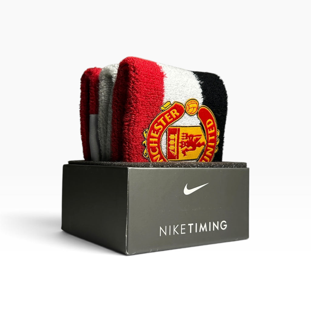 Nike Timing Manchester United cuff watch and cuff set in open box
