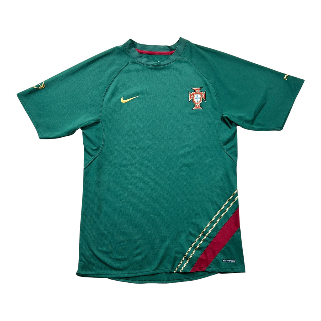 Nike Portugal 2008-09 green training shirt front